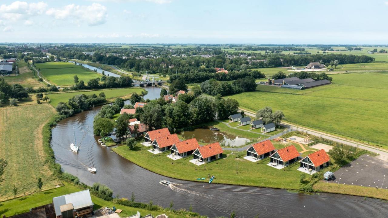 Pod Hotelkamer Aan Het Water Доккум Экстерьер фото