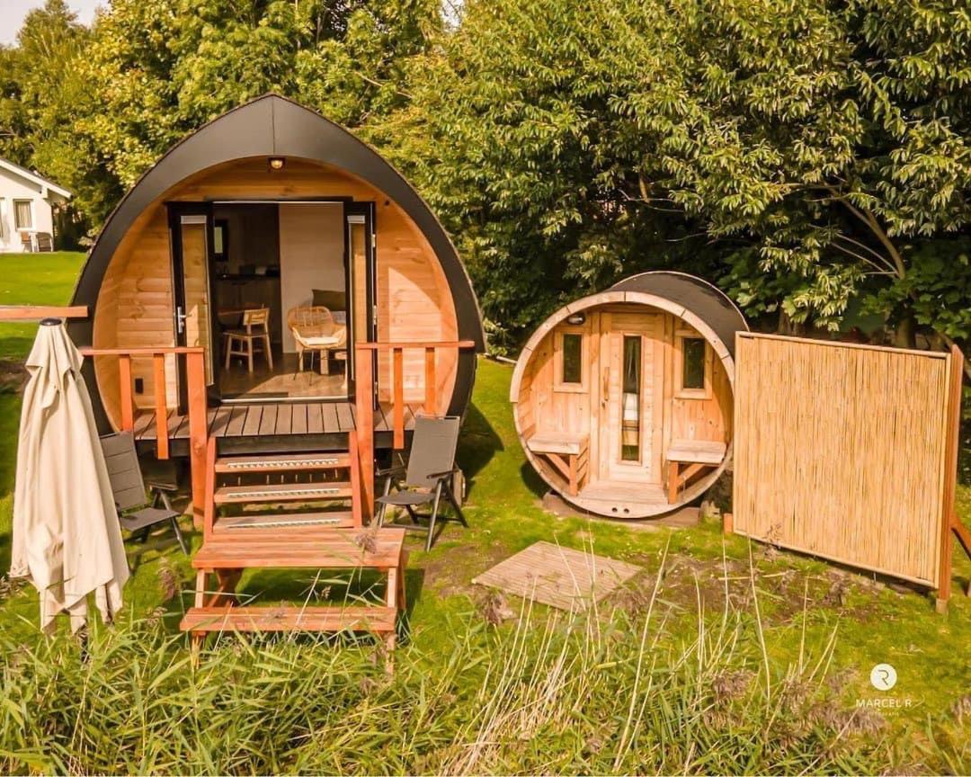 Pod Hotelkamer Aan Het Water Доккум Экстерьер фото