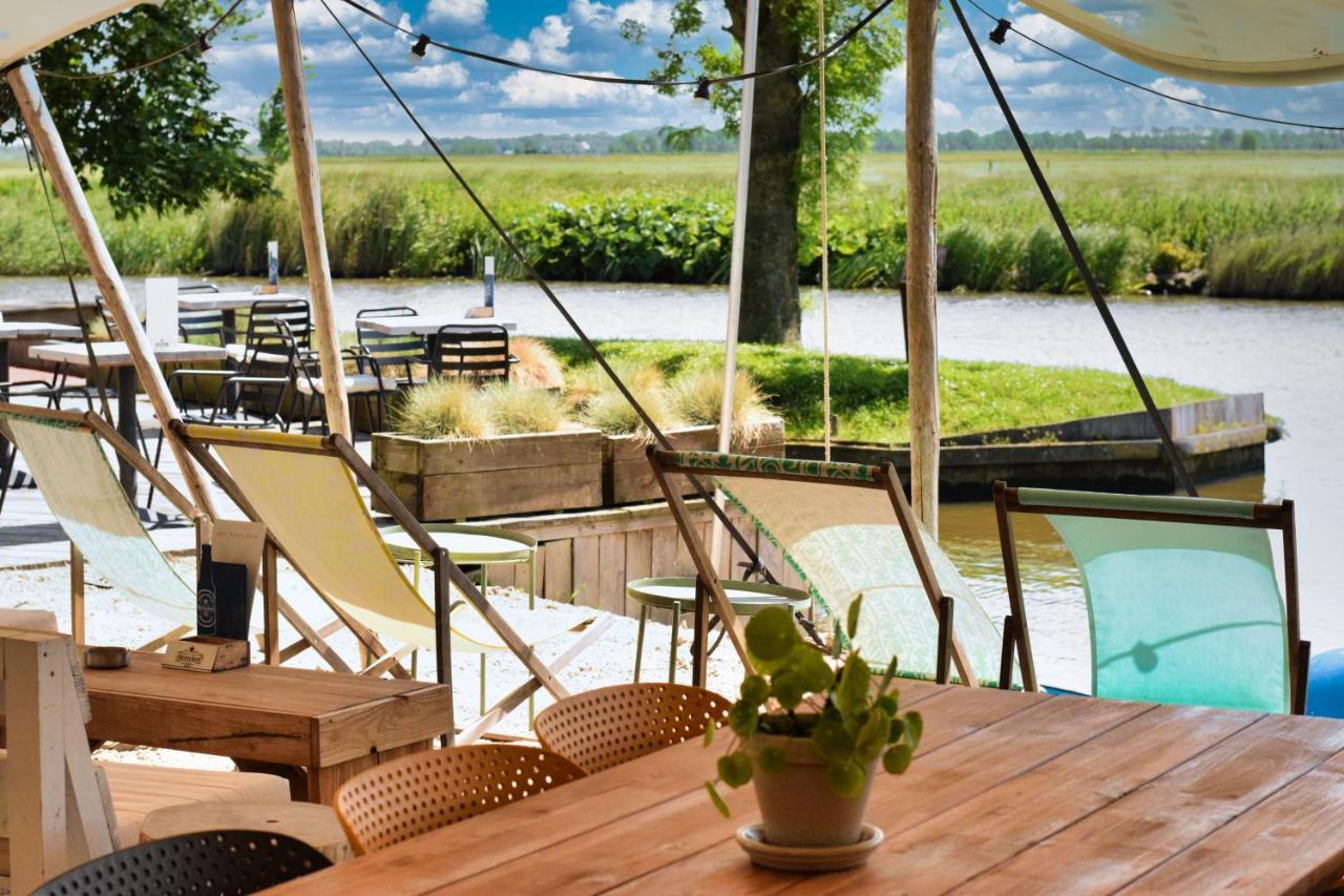 Pod Hotelkamer Aan Het Water Доккум Экстерьер фото